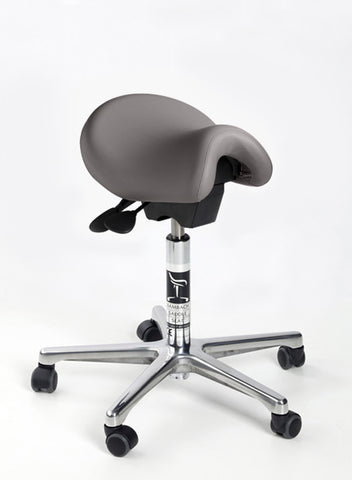 Small Saddle in Grey